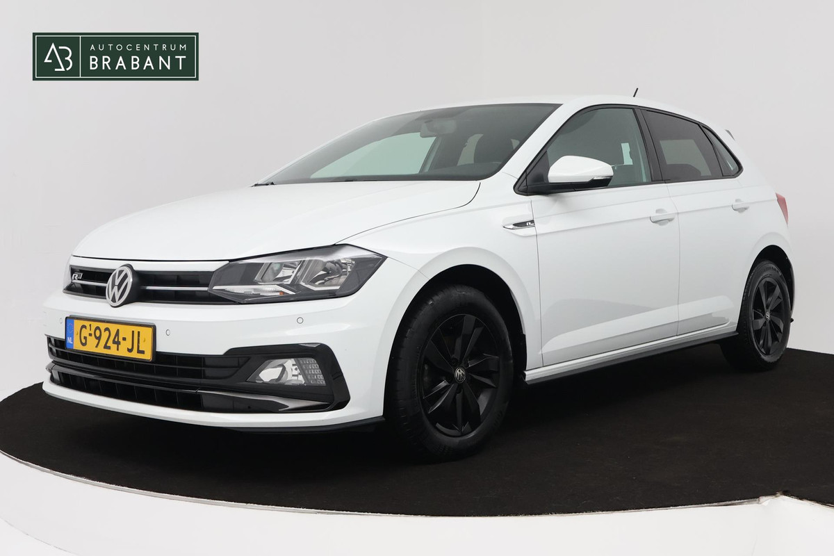 Volkswagen Polo 1.0 TSI Comfortline (PARKEERSENSOREN, CRUISE ADAPTIEF, NAVIGATIE, NL-AUTO, GOED ONDERHOUDEN) Volkswagen Polo 1.0 TSI Comfortline (PARKEERSENSOREN, CRUISE ADAPTIEF, NAVIGATIE, NL-AUTO, GOED ONDERHOUDEN)