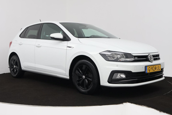 Volkswagen Polo 1.0 TSI Comfortline (PARKEERSENSOREN, CRUISE ADAPTIEF, NAVIGATIE, NL-AUTO, GOED ONDERHOUDEN)