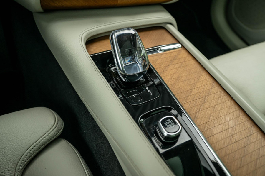Volvo XC90 2.0 T8 Recharge AWD Inscription 455pk LONG RANGE