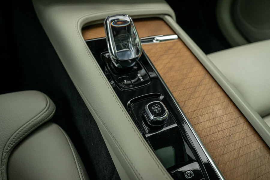 Volvo XC90 2.0 T8 Recharge AWD Inscription 455pk LONG RANGE