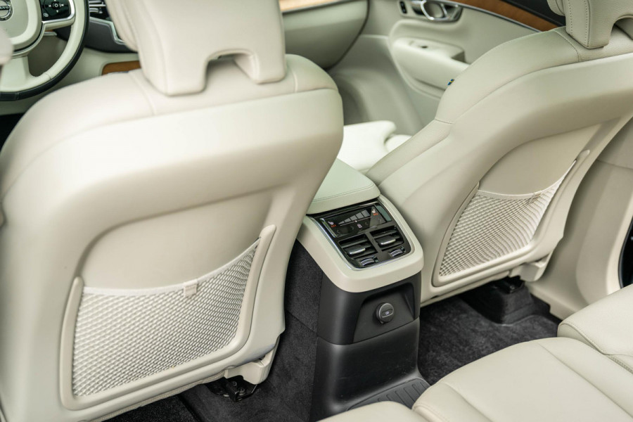 Volvo XC90 2.0 T8 Recharge AWD Inscription 455pk LONG RANGE