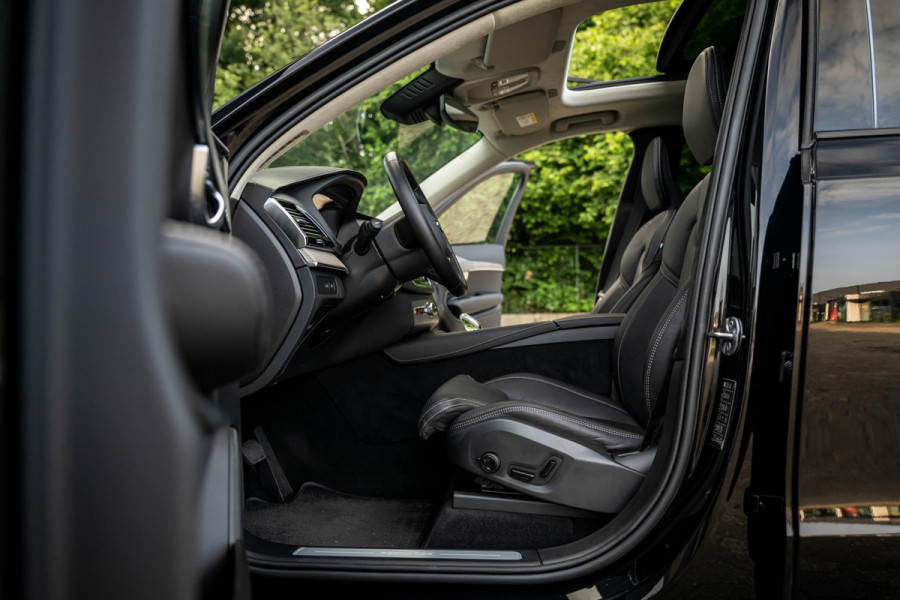 Volvo XC90 2.0 T8 Recharge AWD Ultimate Dark 455pk LONG RANGE