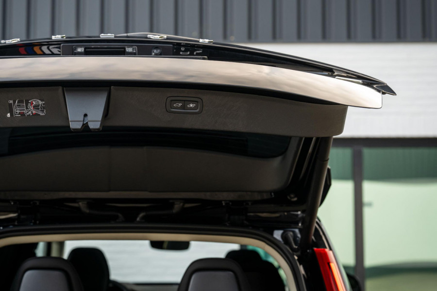 Volvo XC90 2.0 T8 Recharge AWD Ultimate Dark 455pk LONG RANGE