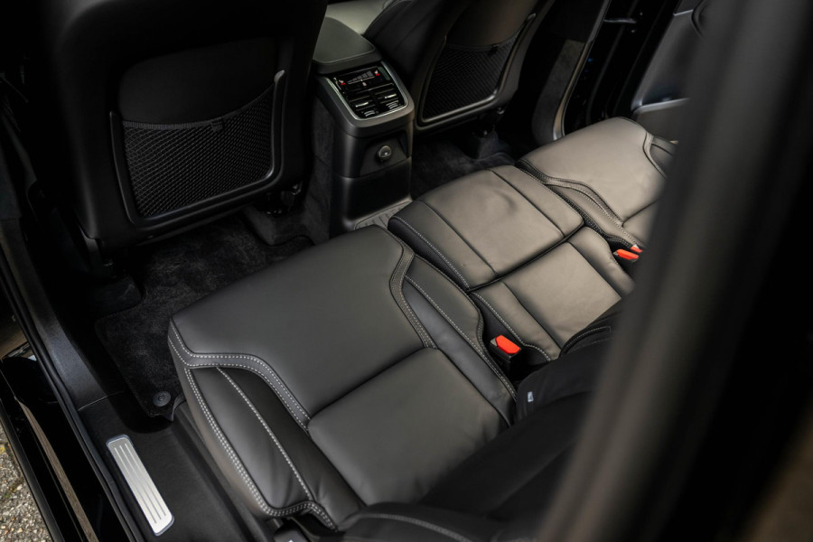 Volvo XC90 2.0 T8 Recharge AWD Ultimate Dark 455pk LONG RANGE