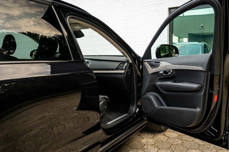 Volvo XC90 2.0 T8 Recharge AWD Ultimate Dark 455pk LONG RANGE