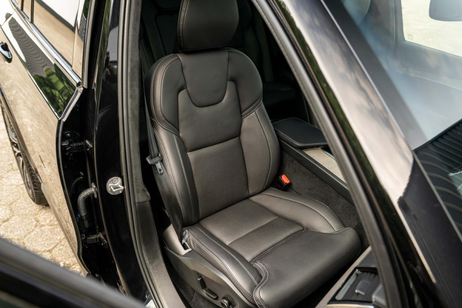 Volvo XC90 2.0 T8 Recharge AWD Ultimate Dark 455pk LONG RANGE
