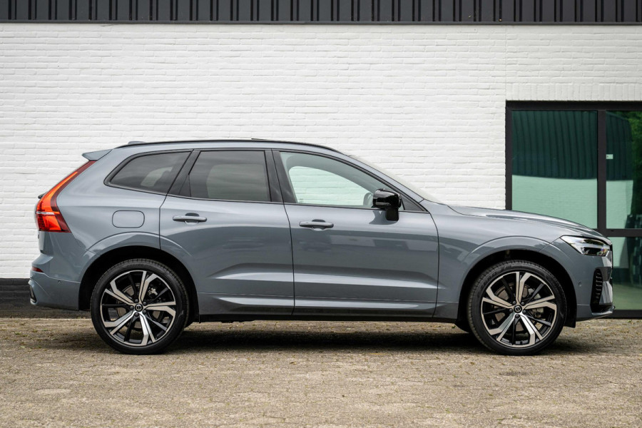 Volvo XC60 2.0 T6 AWD R-Design 398pk LONG RANGE Google Maps