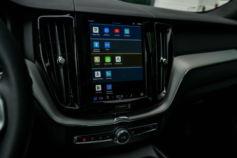Volvo XC60 2.0 T6 AWD R-Design 398pk LONG RANGE Google Maps