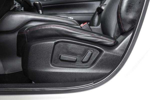 Mazda CX-5 2.5 SkyActiv-G 195 PK Sportive - Automaat | Adapt Cruise | Stoel-+Stuurverw. | PDC | 360 Camera | Nav-App. Connect | ECC | Bose | DAB | Elek. Klep |  Inklapbare Trekhaak | LM 19" |