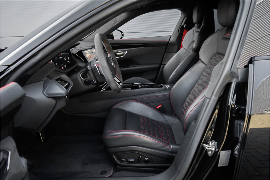 Audi e-tron GT RS 93 kWh B&O Laser Carbon Nachtzicht 22" 4WS