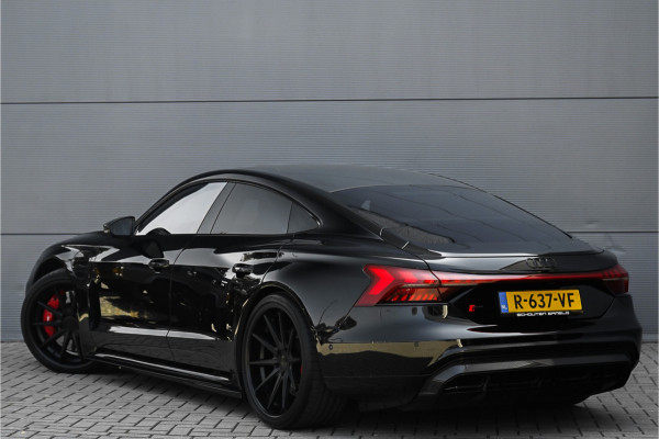Audi e-tron GT RS 93 kWh B&O Laser Carbon Nachtzicht 22" 4WS
