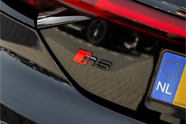 Audi e-tron GT RS 93 kWh B&O Laser Carbon Nachtzicht 22" 4WS