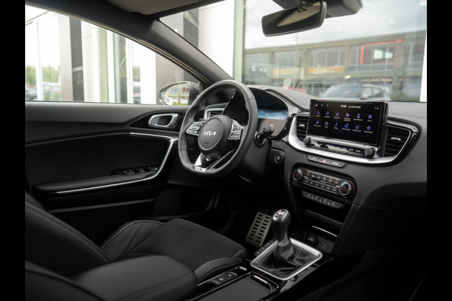Kia ProCeed 1.5 T-GDi GT-PlusLine | LED | Navi | Stoel-/stuurverwarming | 17'' | Camera