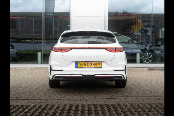 Kia ProCeed 1.5 T-GDi GT-PlusLine | LED | Navi | Stoel-/stuurverwarming | 17'' | Camera