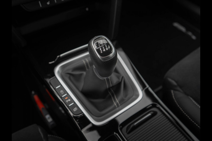 Kia ProCeed 1.5 T-GDi GT-PlusLine | LED | Navi | Stoel-/stuurverwarming | 17'' | Camera