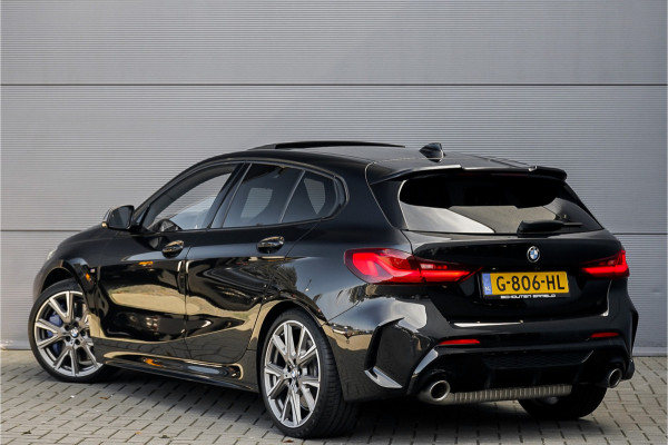 BMW 1-serie M135i xDrive High Ex Shadow Pano H/K Memory HUD Stuurverw