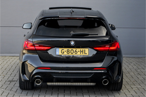BMW 1-serie M135i xDrive High Ex Shadow Pano H/K Memory HUD Stuurverw