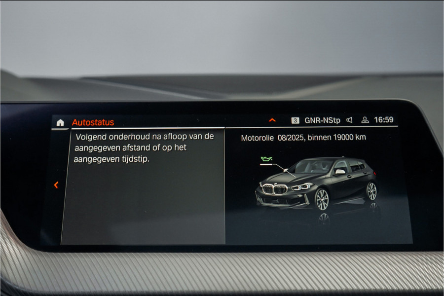 BMW 1-serie M135i xDrive High Ex Shadow Pano H/K Memory HUD Stuurverw