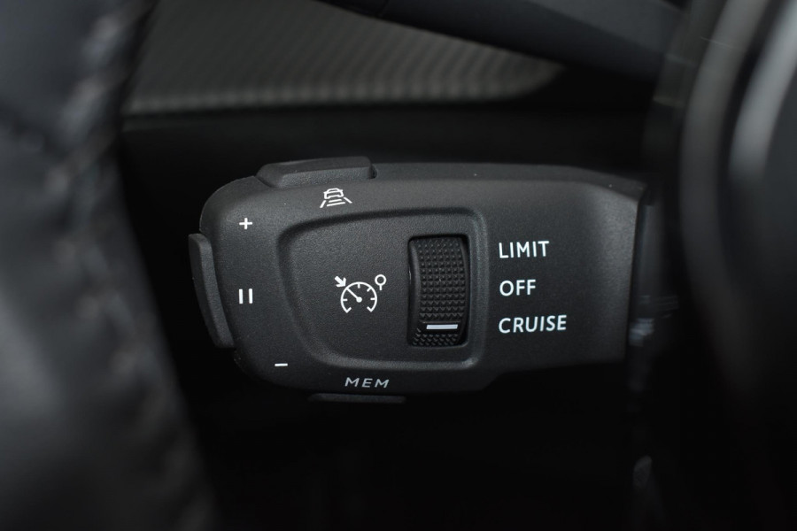 Peugeot 2008 1.2 PureTech 130PK Allure Pack | Carplay | Camera | Incl. garantie