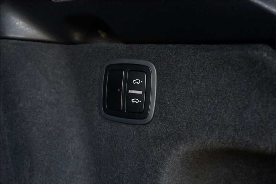 Porsche Macan 2.0T 252PK Pano Leder Bose Luchtvering Camera