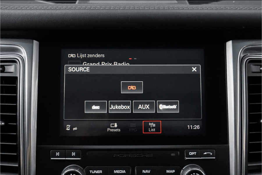 Porsche Macan 2.0T 252PK Pano Leder Bose Luchtvering Camera