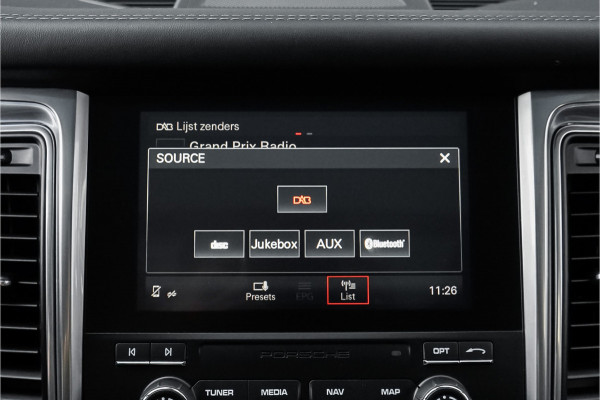 Porsche Macan 2.0T 252PK Pano Leder Bose Luchtvering Camera