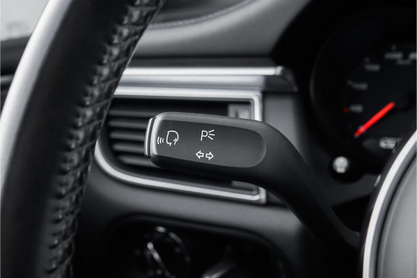 Porsche Macan 2.0T 252PK Pano Leder Bose Luchtvering Camera