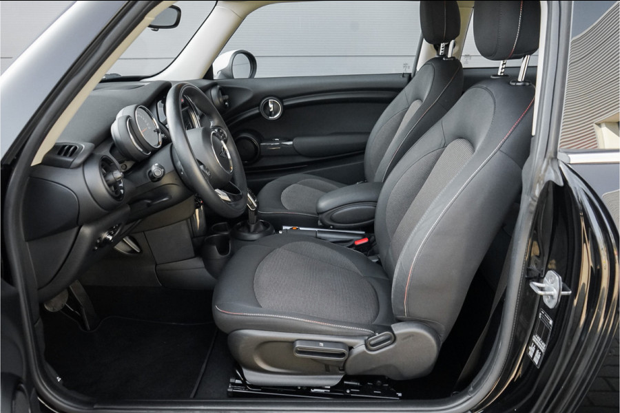 MINI Mini 1.5 Cooper 136PK Navi Cruise CarPlay 18"