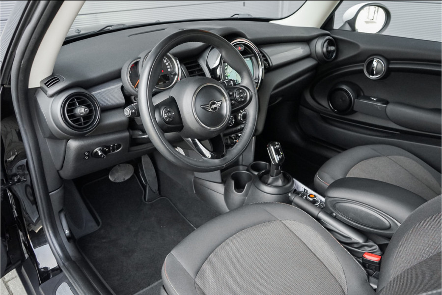 MINI Mini 1.5 Cooper 136PK Navi Cruise CarPlay 18"