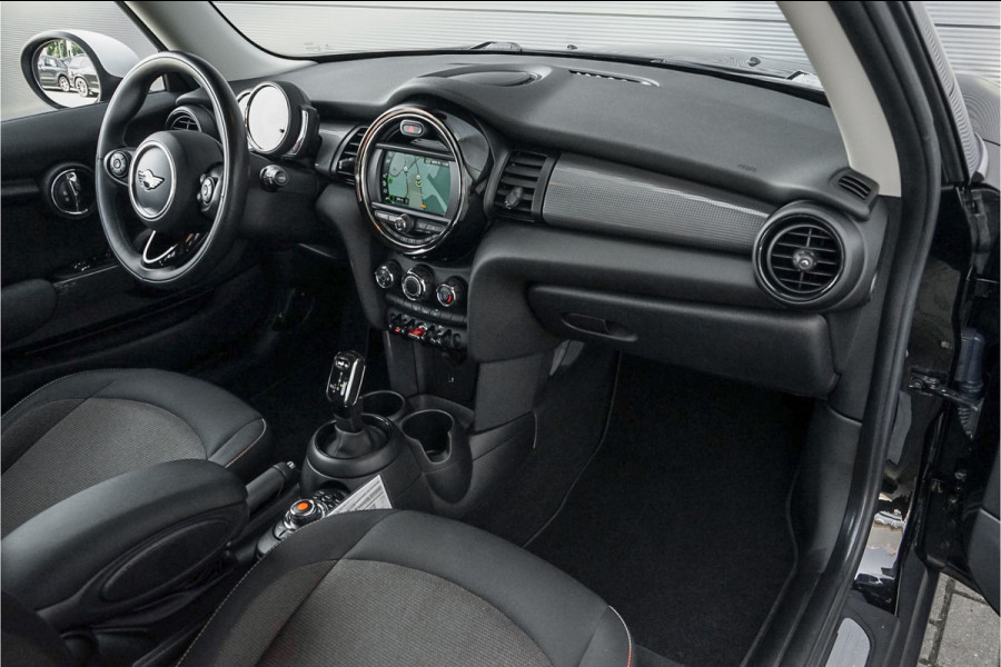 MINI Mini 1.5 Cooper 136PK Navi Cruise CarPlay 18"