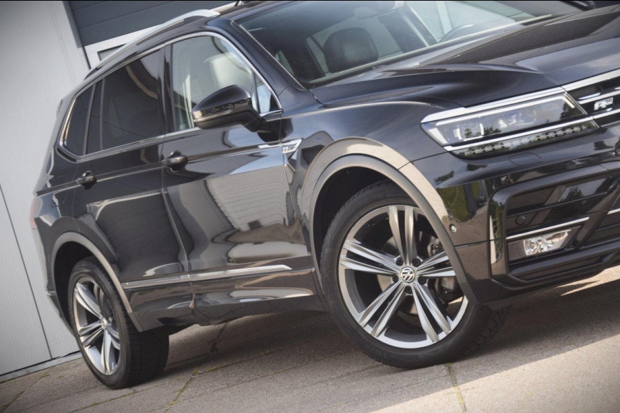 Volkswagen Tiguan Allspace 2.0 TDI Highline Business R PANORAMADAK/TREKHAAK/LEER PAKKET