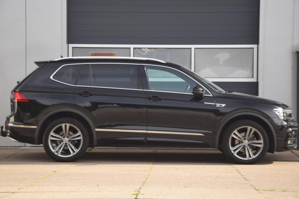 Volkswagen Tiguan Allspace 2.0 TDI Highline Business R PANORAMADAK/TREKHAAK/LEER PAKKET
