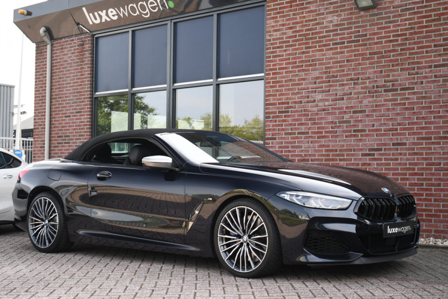 BMW 8 Serie M850i xDrive B&W Stoelvent Soft-Close ACC 360 HUD 4WS