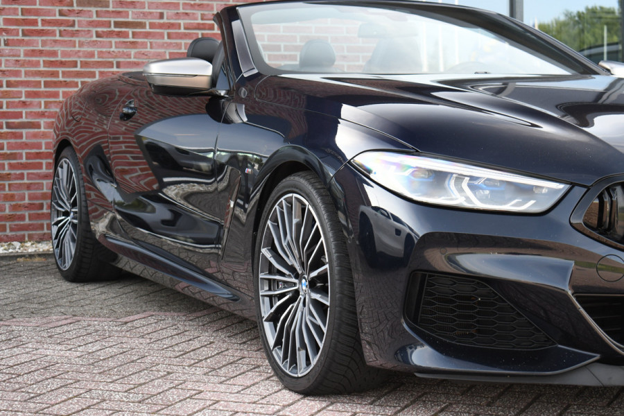 BMW 8 Serie M850i xDrive B&W Stoelvent Soft-Close ACC 360 HUD 4WS