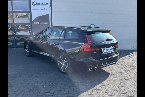 Volvo V60 2.0 T6 Recharge AWD R-Design | Apple carplay | Cruise control | Zwenkbare trekhaak | Memory |