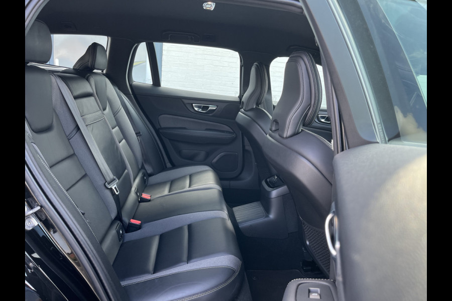 Volvo V60 2.0 T6 Recharge AWD R-Design | Apple carplay | Cruise control | Zwenkbare trekhaak | Memory |
