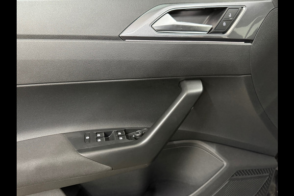 Volkswagen Polo 2.0 TSI GTI | Virtual | Fabrieksgarantie | IQ-LED | Apple Carplay | Ambient | ACC | PDC | Climatronic |