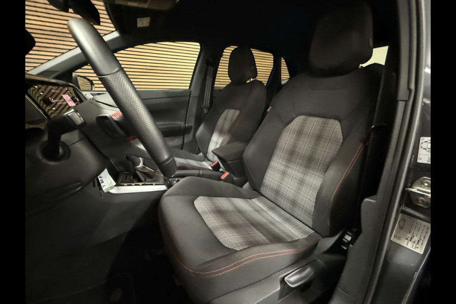 Volkswagen Polo 2.0 TSI GTI | Virtual | Fabrieksgarantie | IQ-LED | Apple Carplay | Ambient | ACC | PDC | Climatronic |