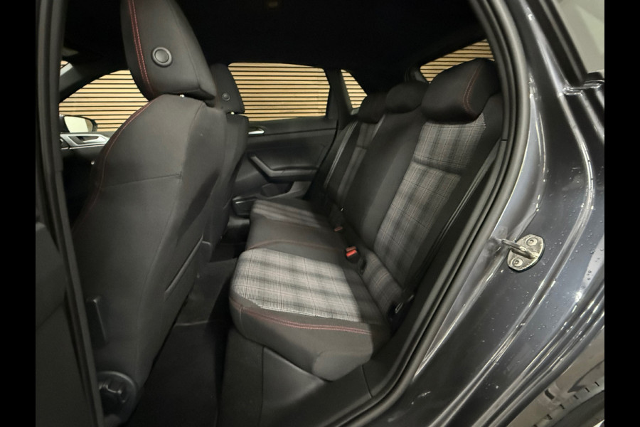 Volkswagen Polo 2.0 TSI GTI | Virtual | Fabrieksgarantie | IQ-LED | Apple Carplay | Ambient | ACC | PDC | Climatronic |