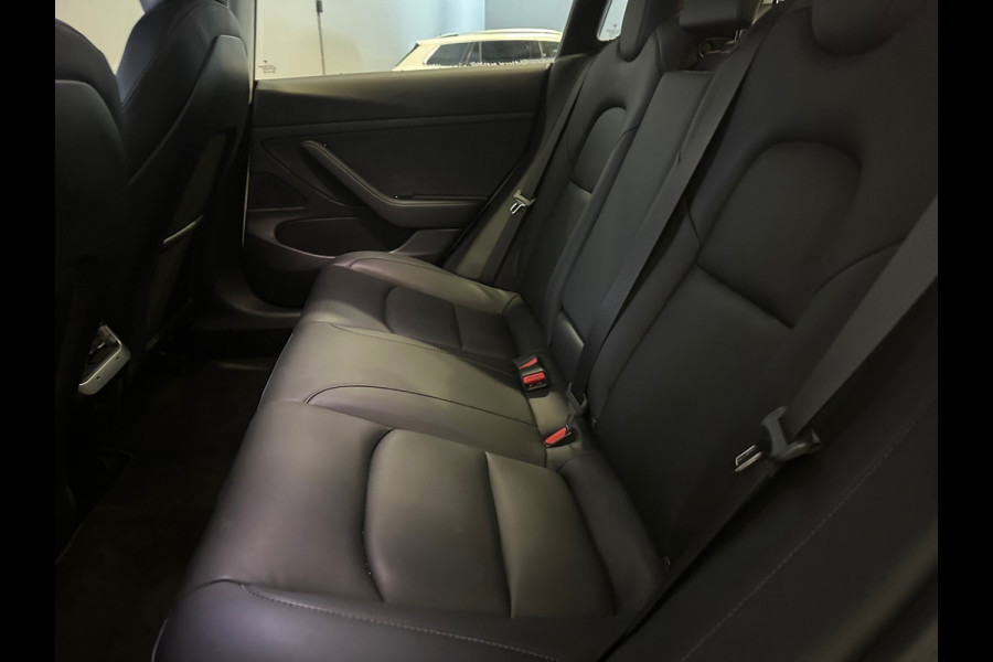 Tesla Model 3 Standard RWD Plus 60 kWh