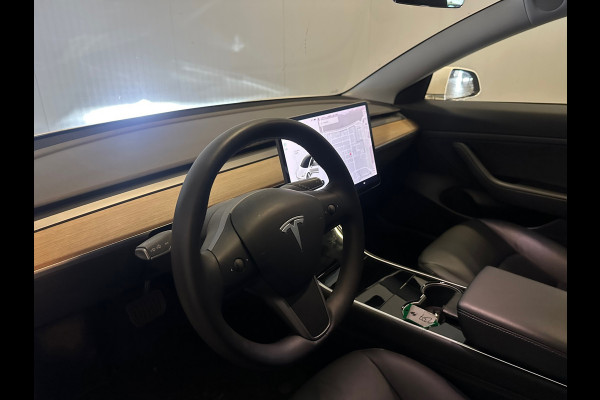 Tesla Model 3 Standard RWD Plus 60 kWh