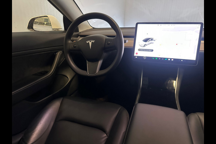 Tesla Model 3 Standard RWD Plus 60 kWh