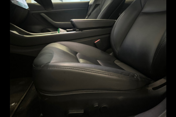 Tesla Model 3 Standard RWD Plus 60 kWh