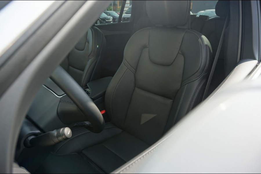 Volvo XC90 2.0 T8 PHEV AWD Ultra Bright NIEUW | LUCHTVERING | TREKHAAK!