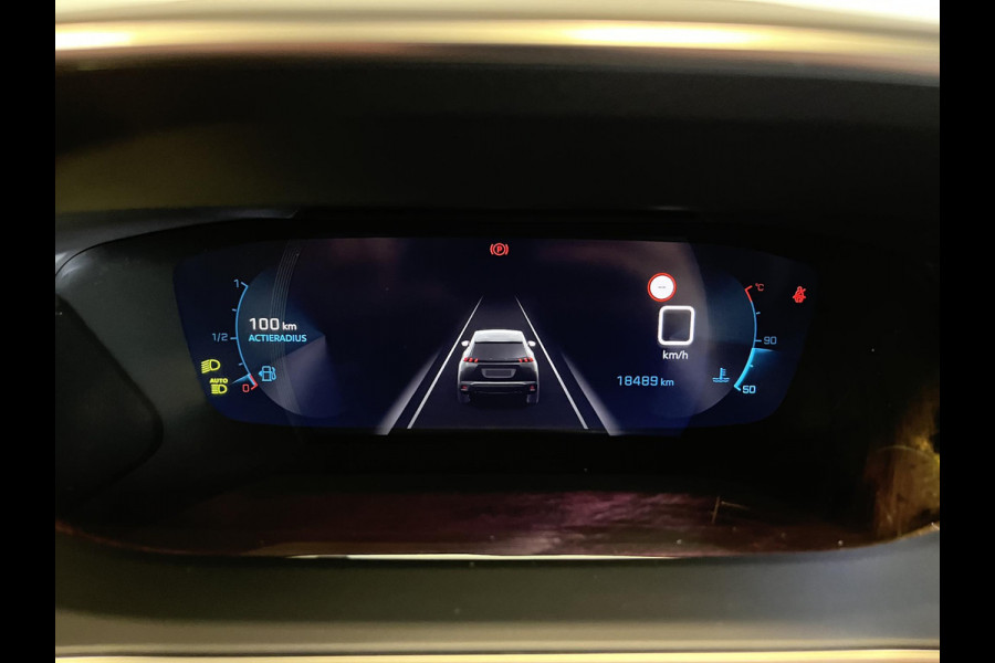 Peugeot 2008 1.2 PureTech 130 GT Cimate control Cruise control LED Achteruitrij camera Navigatie Parkeersensor achter