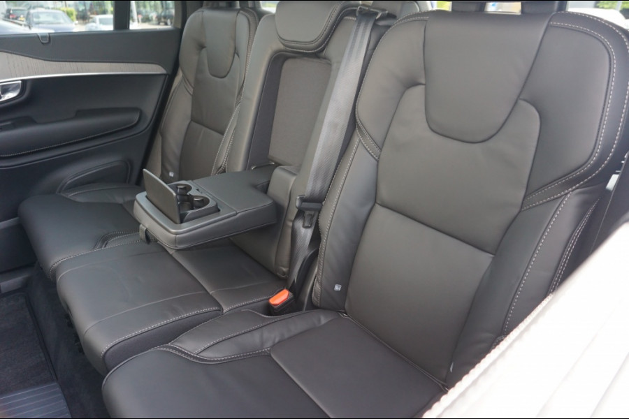 Volvo XC90 2.0 T8 PHEV AWD Ultra Bright NIEUW | LUCHTVERING | TREKHAAK!