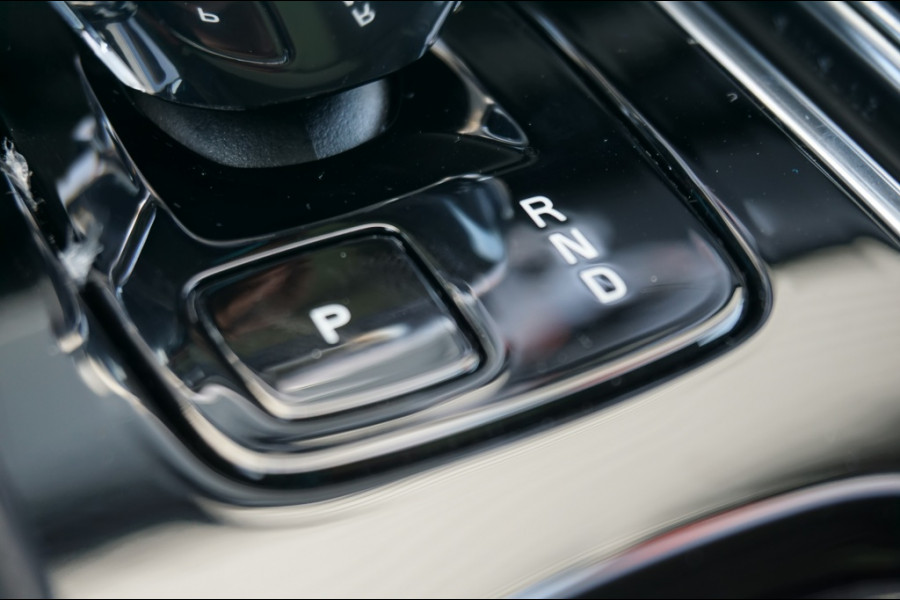 Volvo XC90 2.0 T8 PHEV AWD Ultra Bright NIEUW | LUCHTVERING | TREKHAAK!