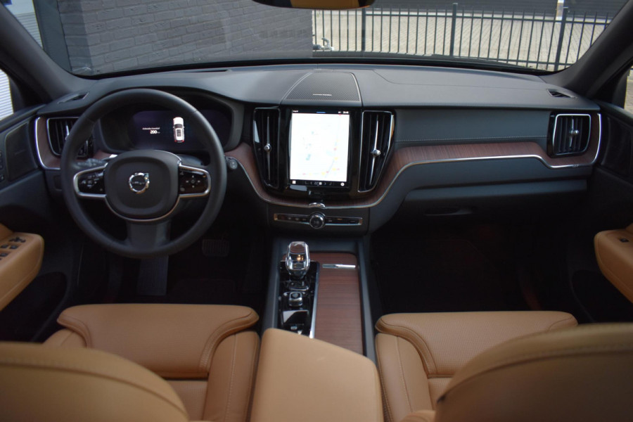 Volvo XC60 2.0 T6 Plug-in hybrid AWD 350PK Aut. Ultimate | Pano | LED | Navi | Camera | BLiS | Incl. garantie
