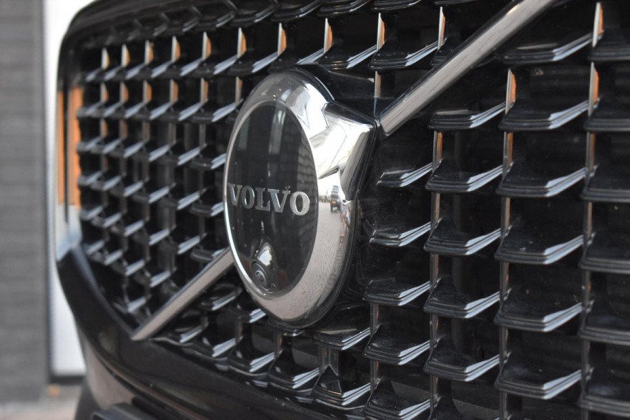Volvo XC60 2.0 T6 Plug-in hybrid AWD 350PK Aut. Ultimate | Pano | LED | Navi | Camera | BLiS | Incl. garantie