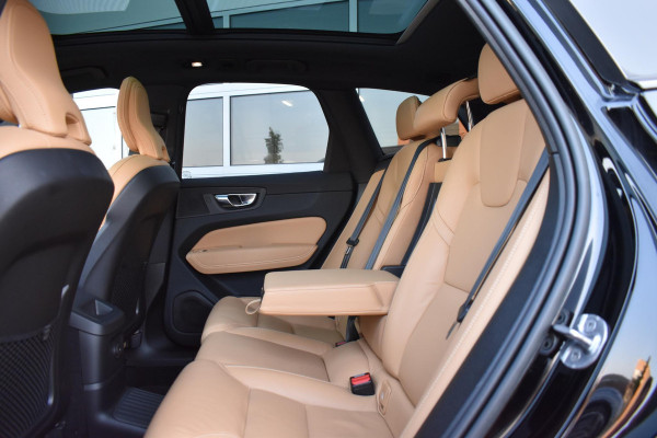 Volvo XC60 2.0 T6 Plug-in hybrid AWD 350PK Aut. Ultimate | Pano | LED | Navi | Camera | BLiS | Incl. garantie